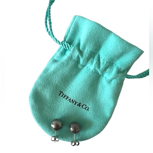 Tiffany & Co • Sterling Silver Classic HardWear Round Stud Earrings Patina 5gram - Picture 5 of 12